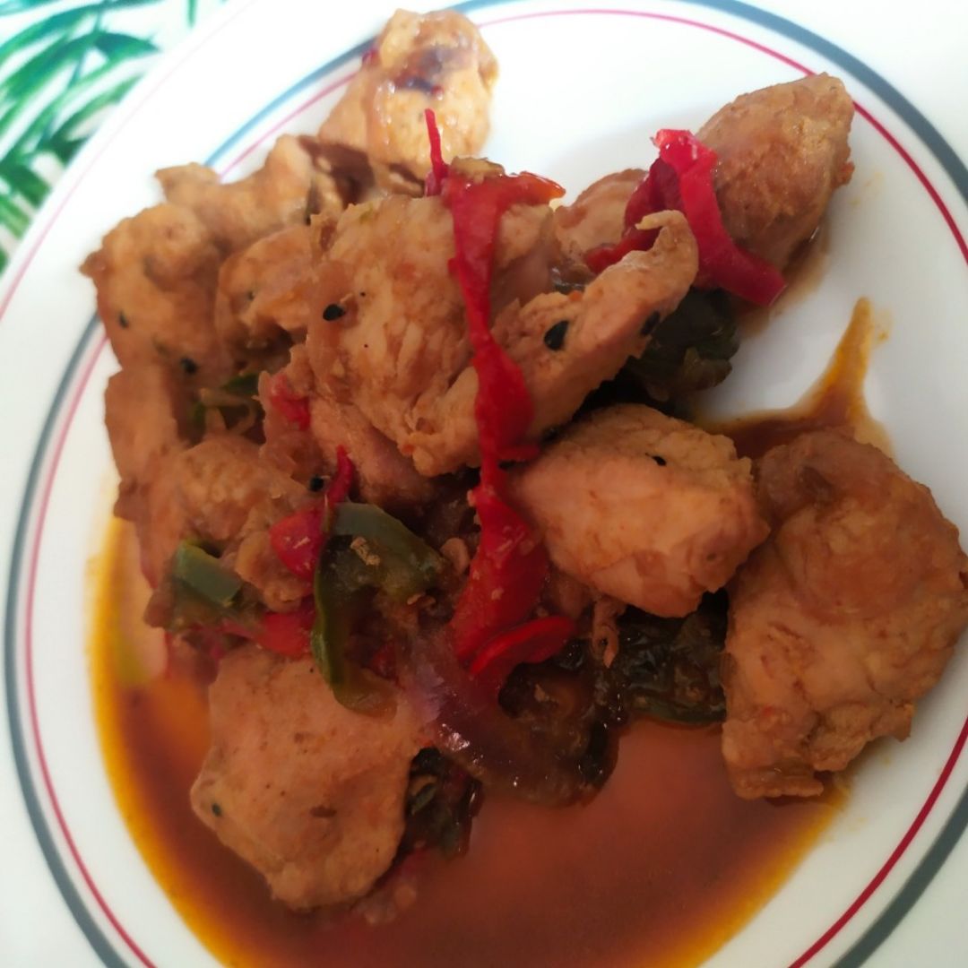 POLLO ESPECIADO POLLO ESPECIADO