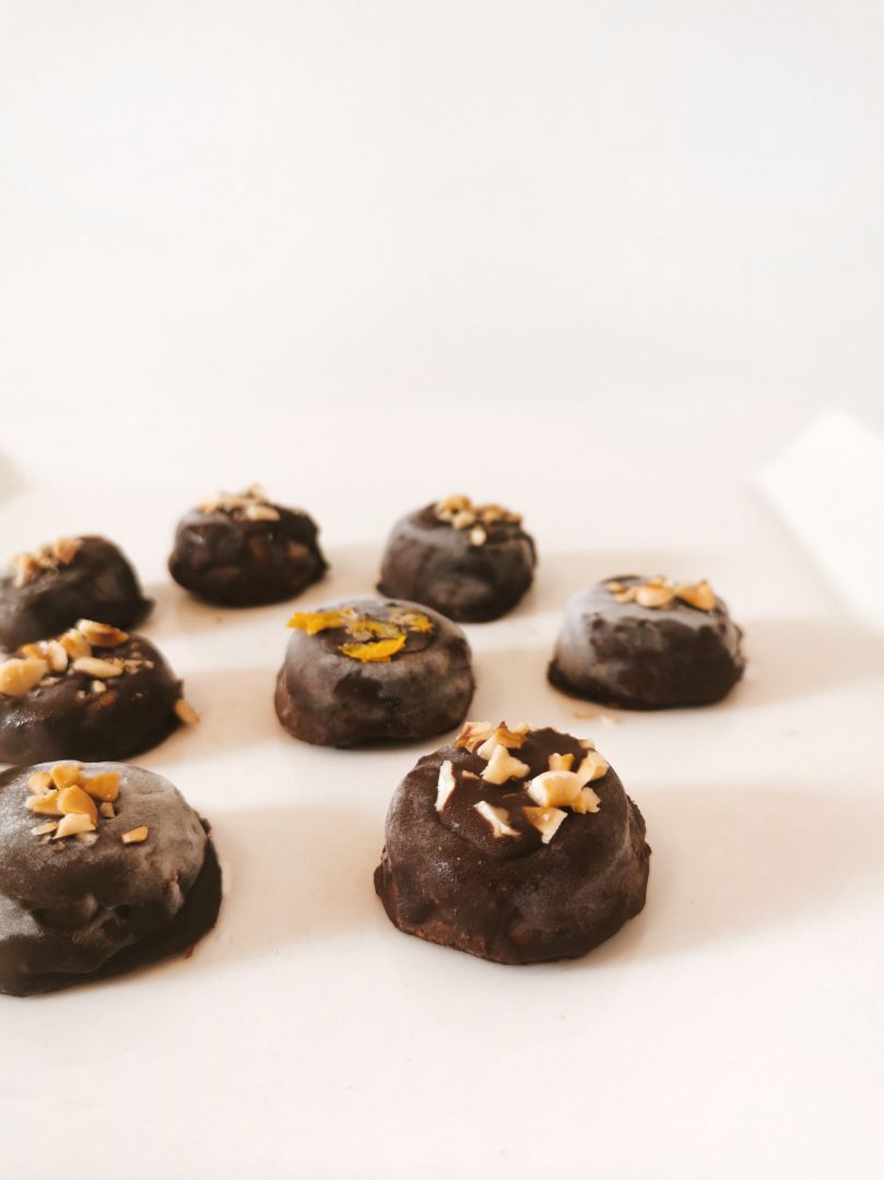 BOMBONES HELADOS đ«đ§ de plĂĄtano y cacahuete. 9 BOMBONES HELADOS đ«đ§ de plĂĄtano y cacahuete. 9