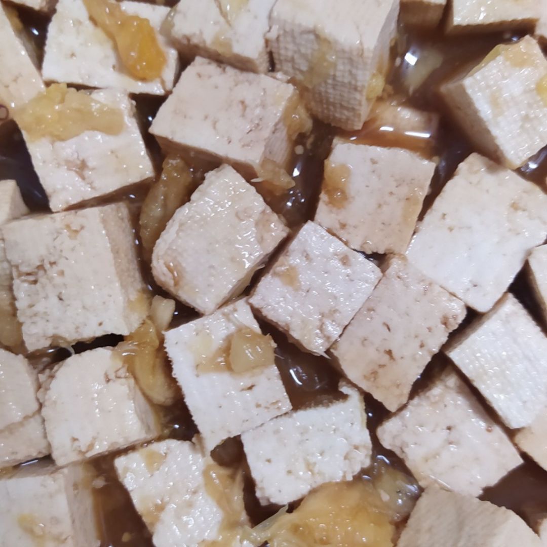 Ensalada de tofu con fruta, miel y mostaza. Paso 0 Ensalada de tofu con fruta, miel y mostaza. Paso 0