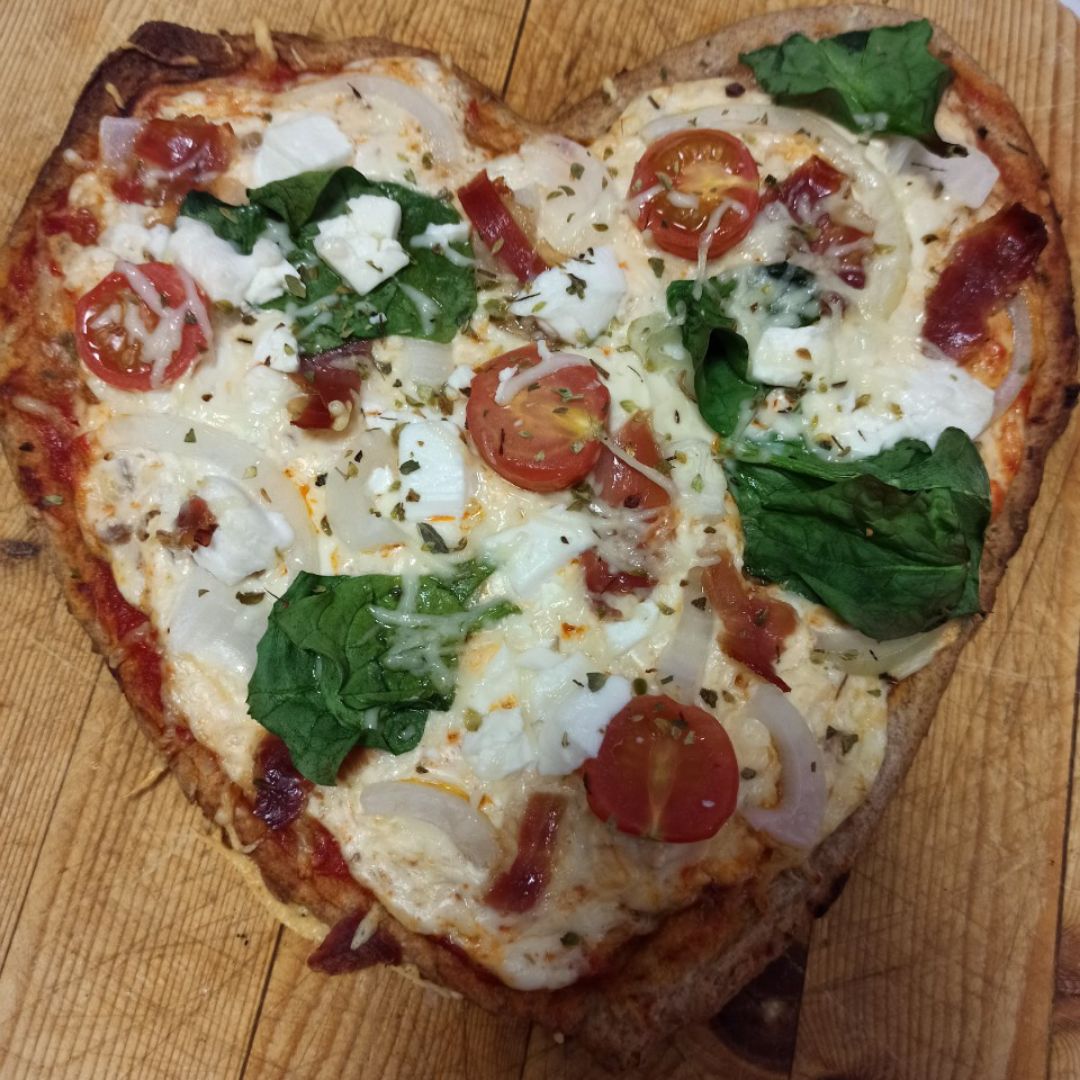 Pizza con base de harina de espelta Pizza con base de harina de espelta
