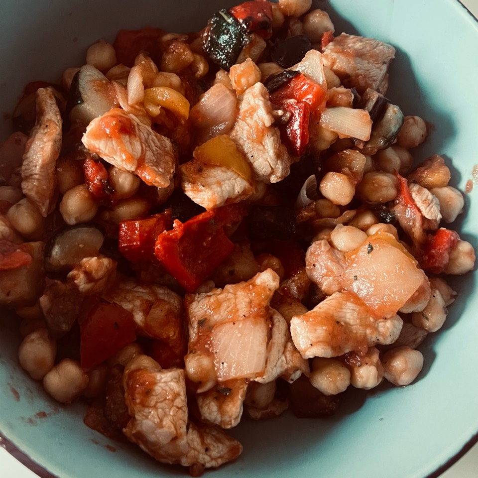 Garbanzos con lomo de cerdo Garbanzos con lomo de cerdo