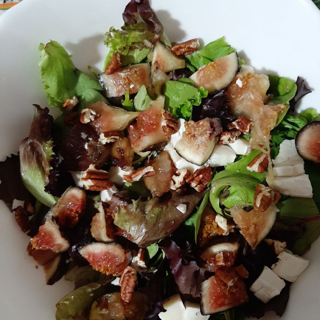 Ensalada de higos y queso de cabra Ensalada de higos y queso de cabra