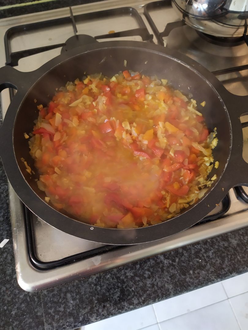 Berenjenas picantes rellenas de carne Paso 3 Berenjenas picantes rellenas de carne Paso 3