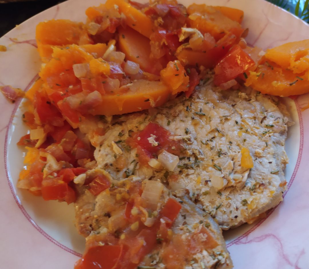 Chuleta de cerdo con calabaza Chuleta de cerdo con calabaza