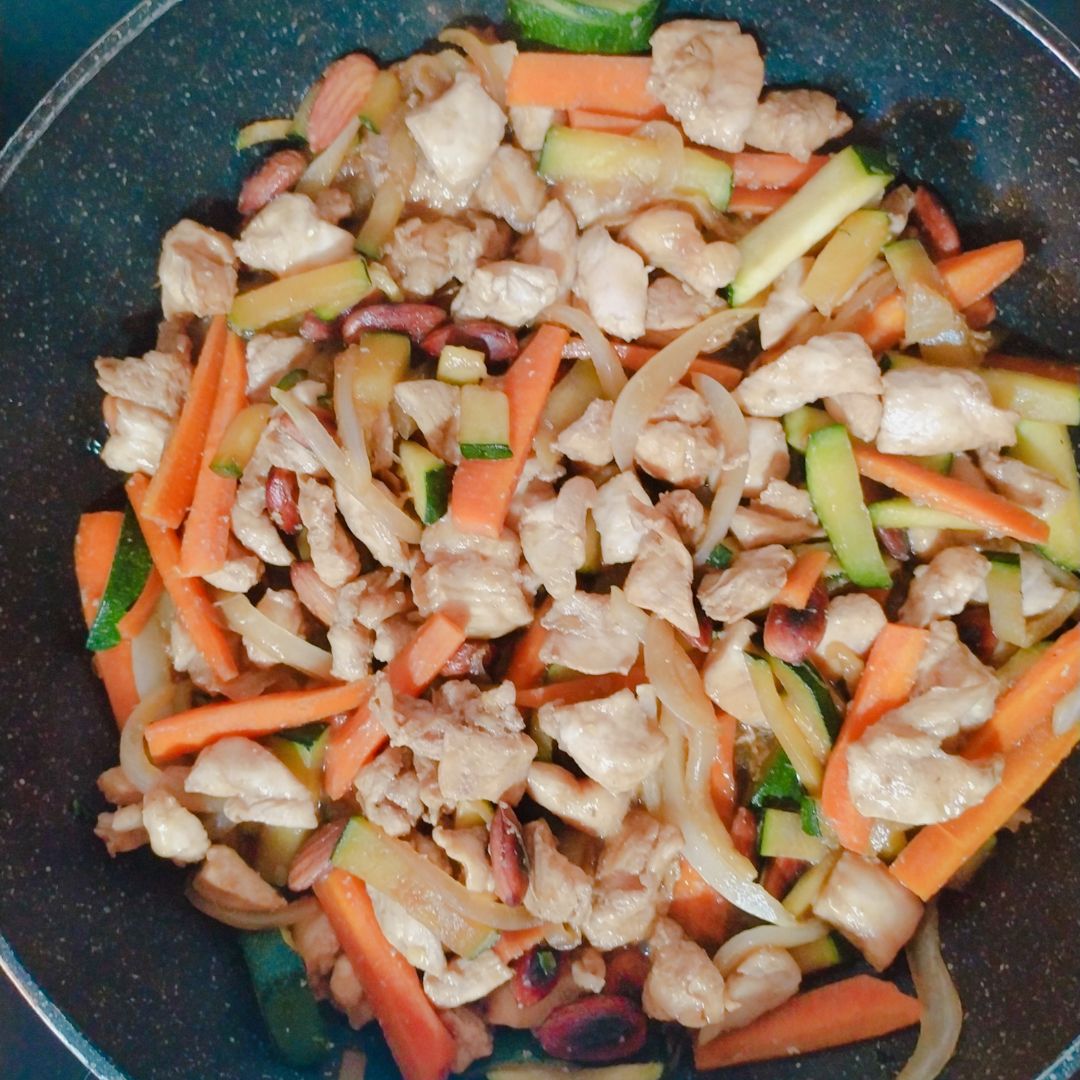 Pollo con almendras Paso 4 Pollo con almendras Paso 4