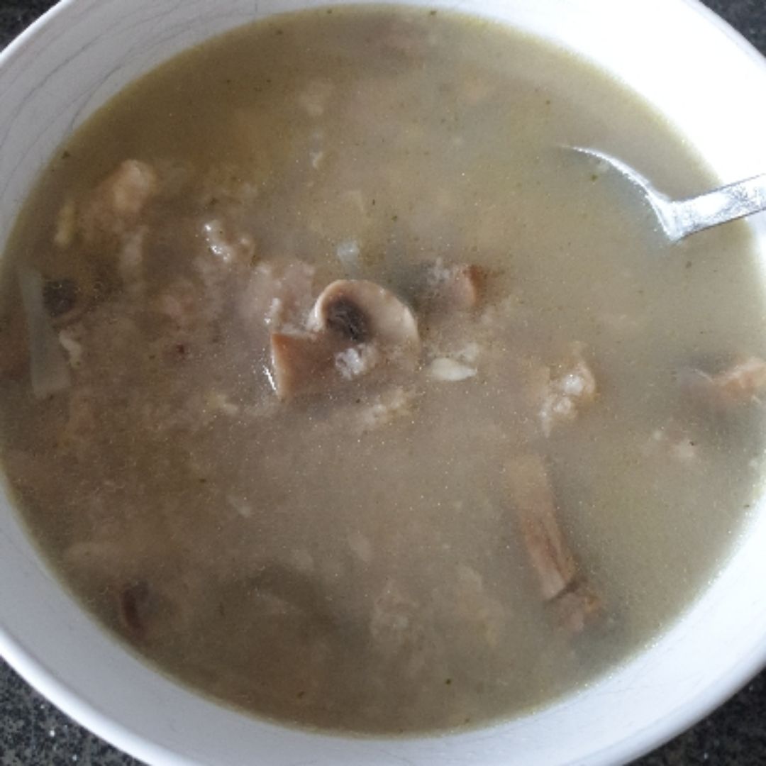 Sopa de champiñones Sopa de champiñones