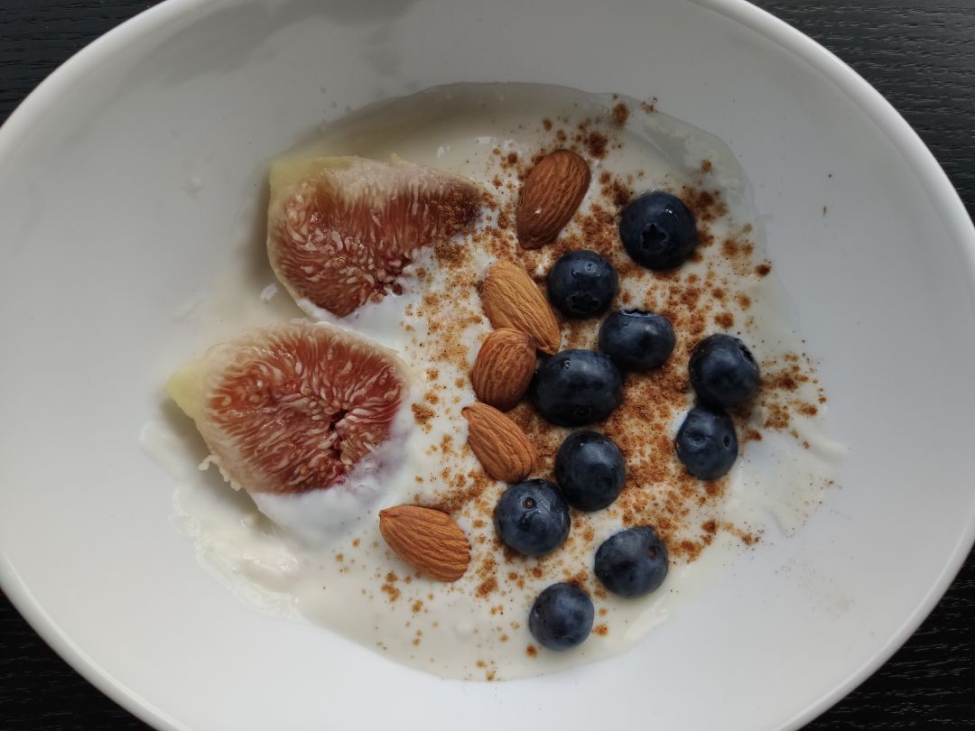 Alpro con avena, higo, almendras y arándanos Alpro con avena, higo, almendras y arándanos