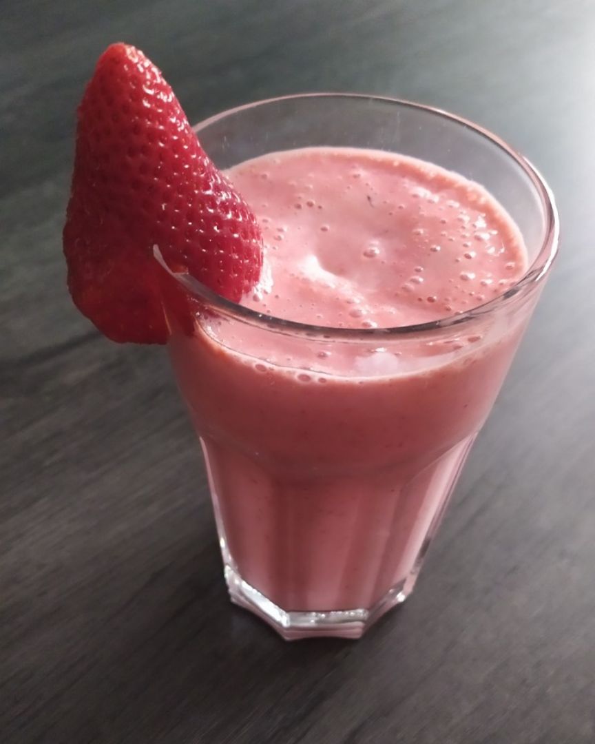 Batido de fresa y  plátano