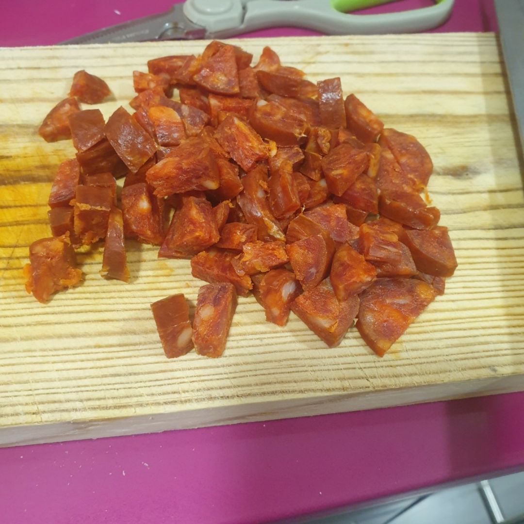 Tortilla realfooder de chorizo y patata Paso 2 Tortilla realfooder de chorizo y patata Paso 2