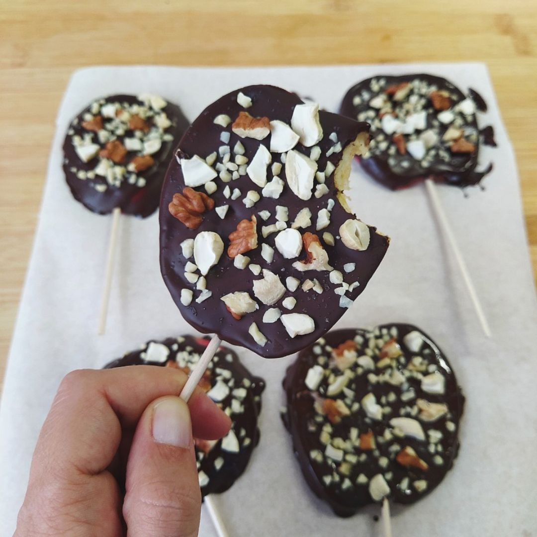 Piruletas de manzana 🍎 y 🍫