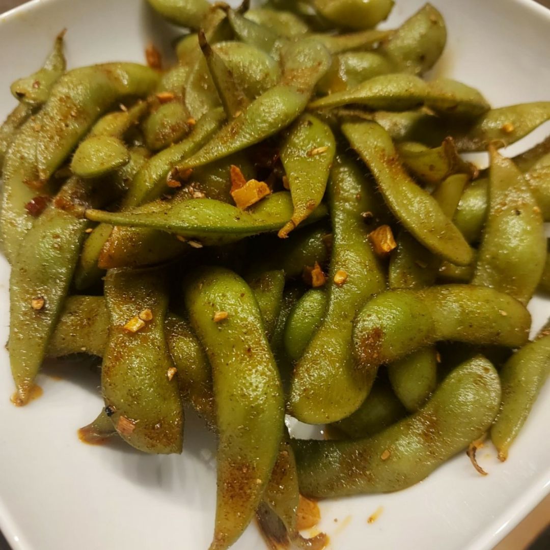 SPICY EDAMAME

🌶