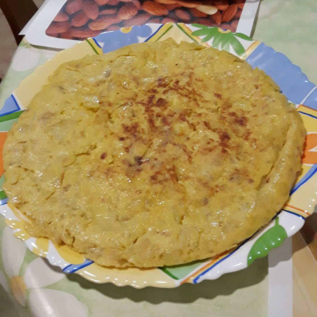 TORTILLA DE PATATA Y CEBOLLA