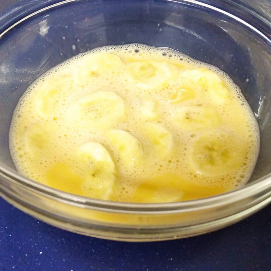 Tortillita de banana con canela Paso 4 Tortillita de banana con canela Paso 4