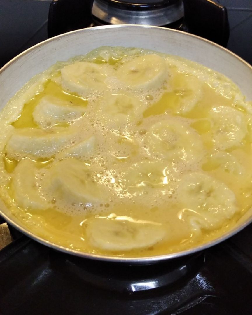 Tortillita de banana con canela Paso 6 Tortillita de banana con canela Paso 6