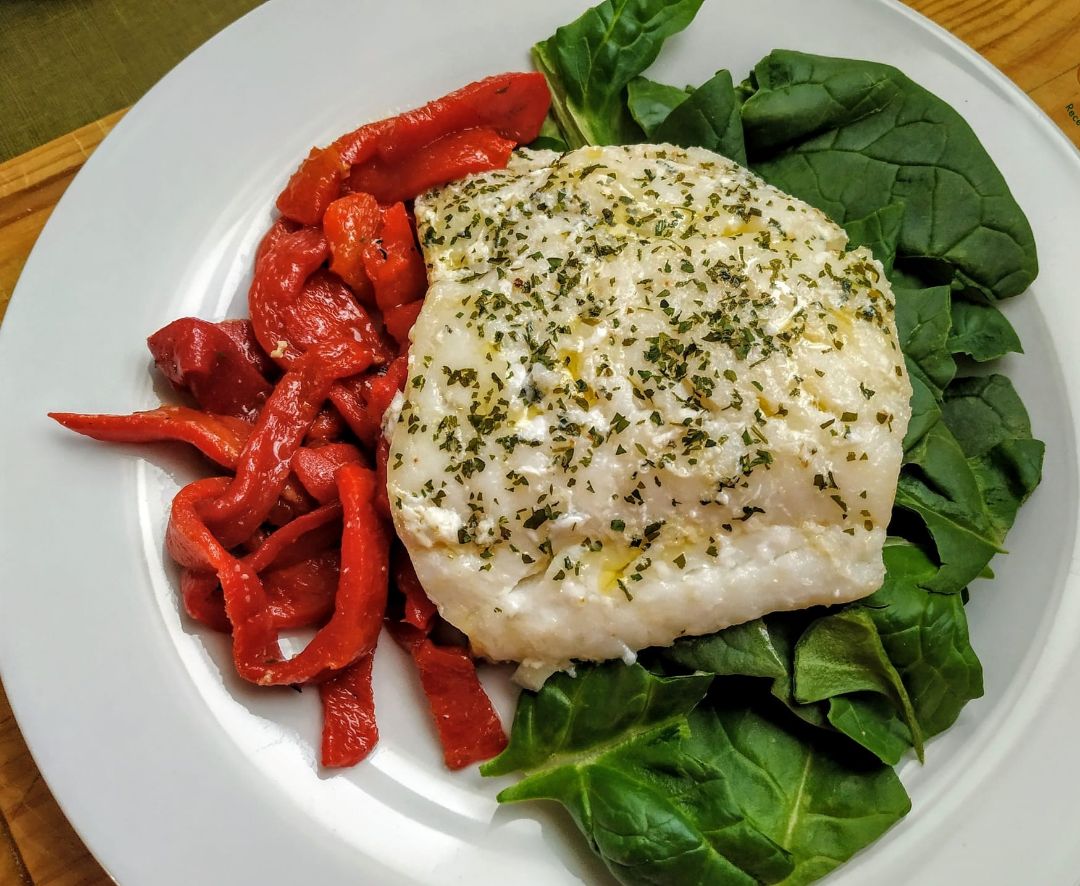 Bacalao con salteado de pimientos