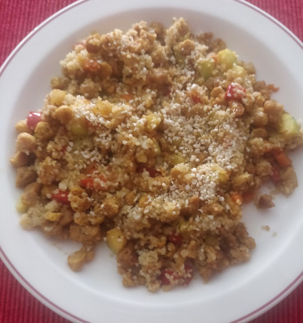 Cus-cús con soja y verduras Cus-cús con soja y verduras