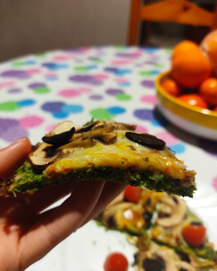 Pizza con base de brócoli Paso 4 Pizza con base de brócoli Paso 4