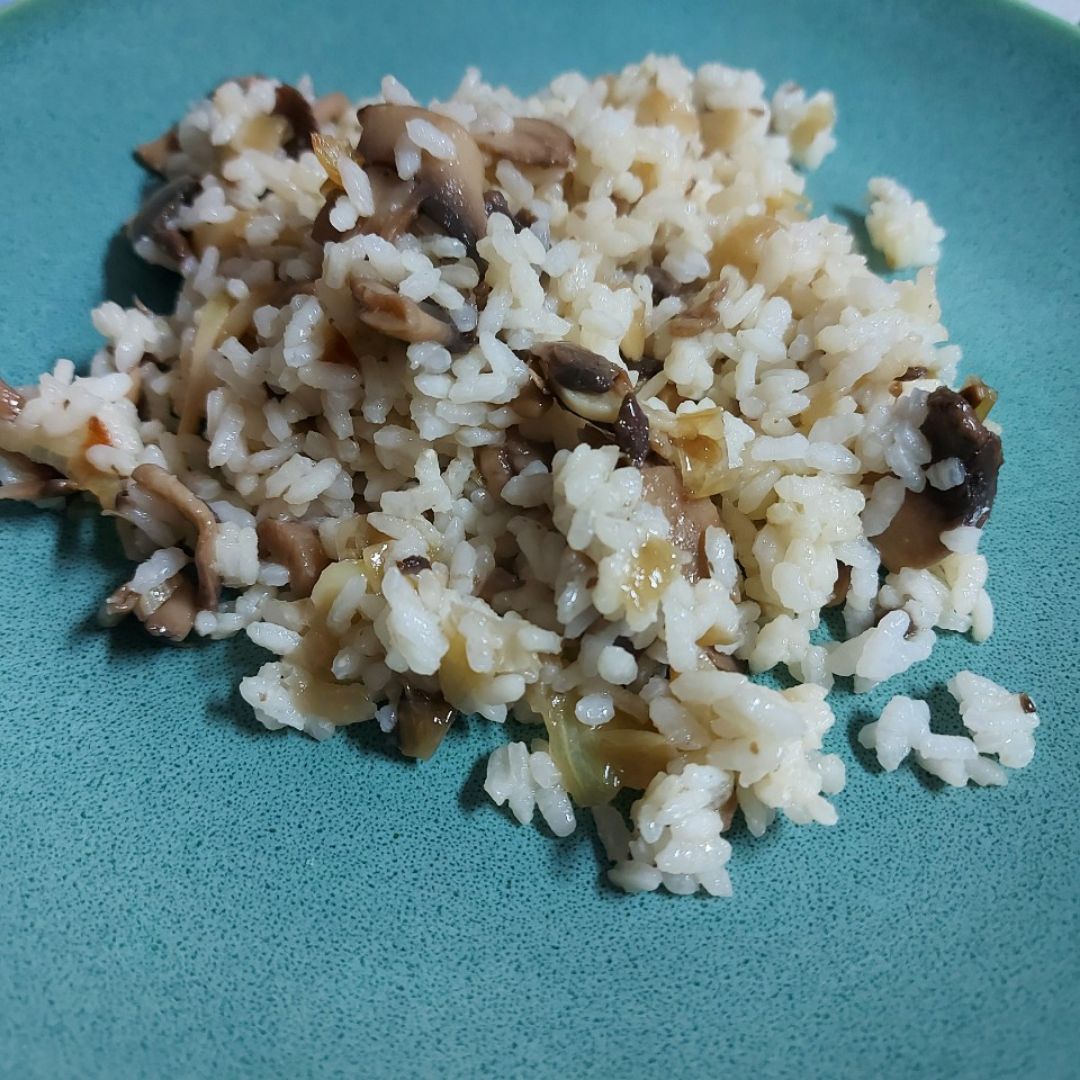 Arroz con champiñones Arroz con champiñones