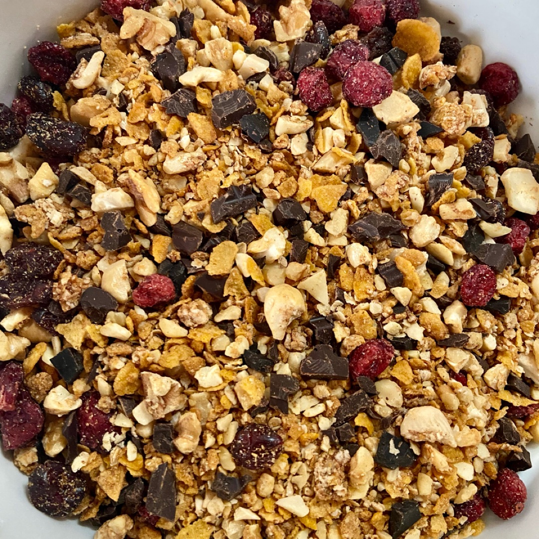 Granola con arándanos y chocolate 🤩Step 0