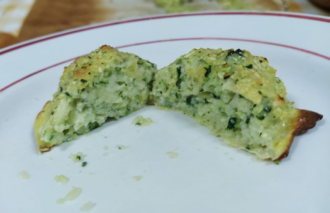 Bolitas de calabacín y queso de cabra