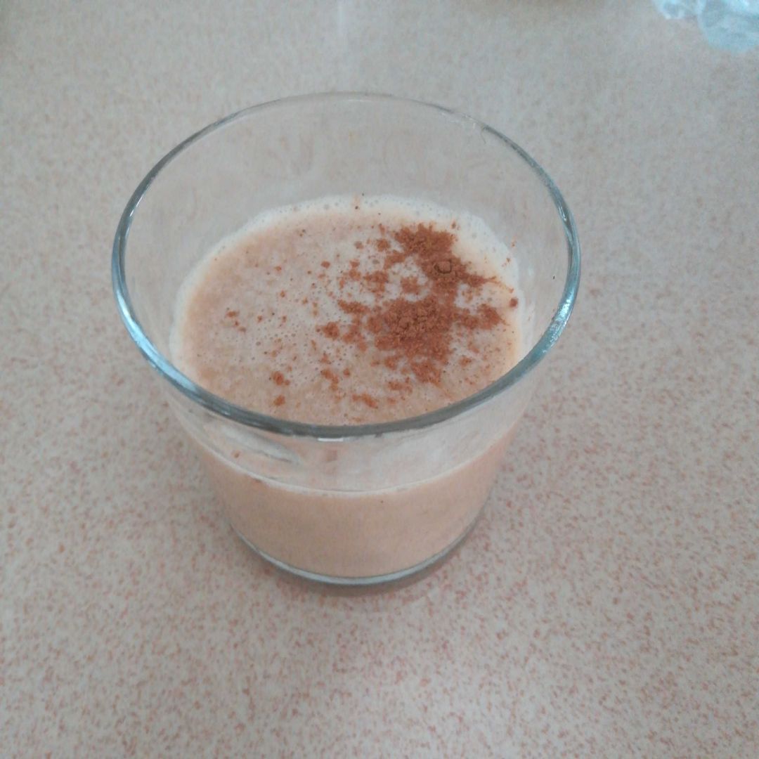 Batido de platano. Batido de platano.