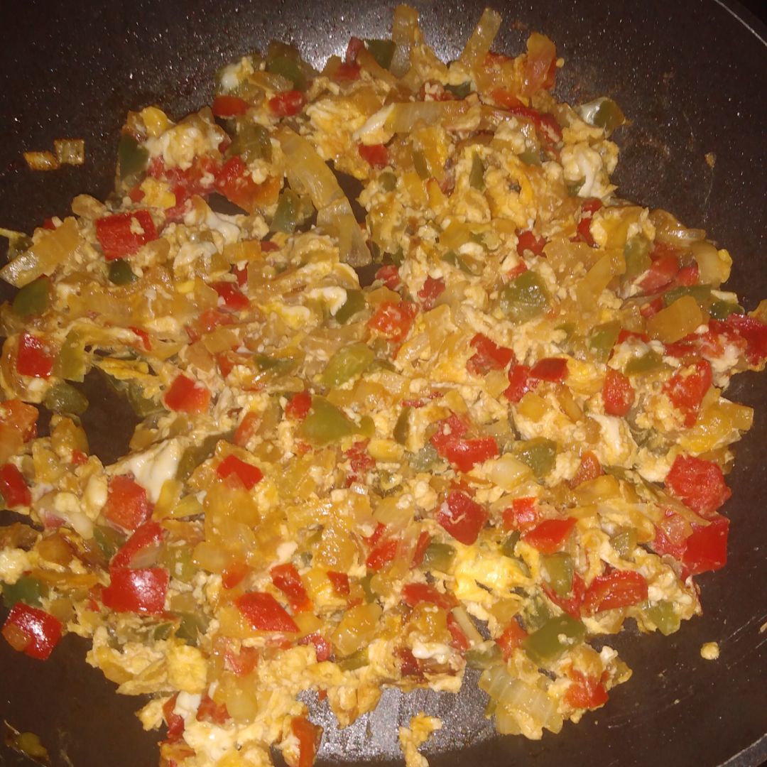 Revuelto de verduras y huevo