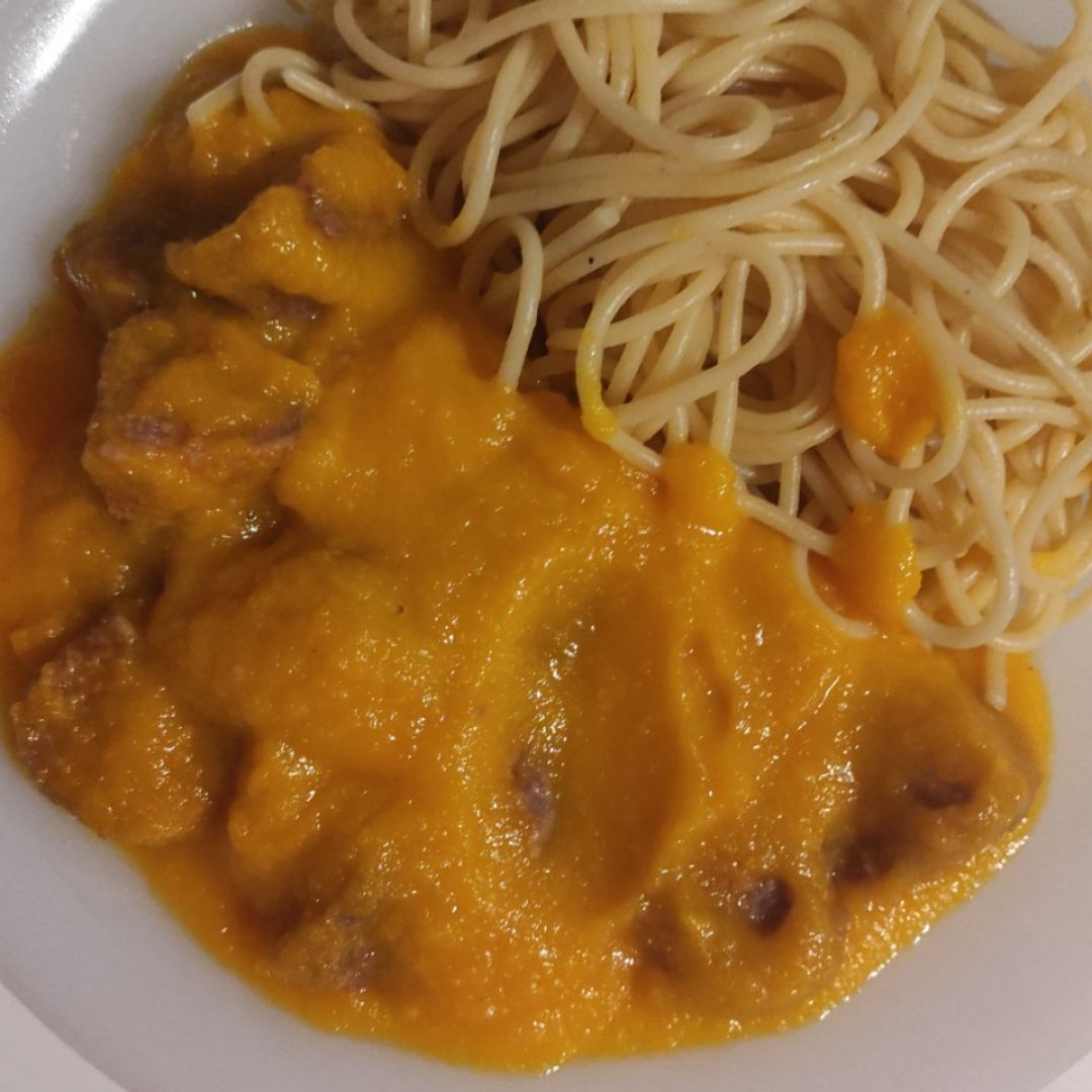 Salsa de zanahoria y cebolla Salsa de zanahoria y cebolla