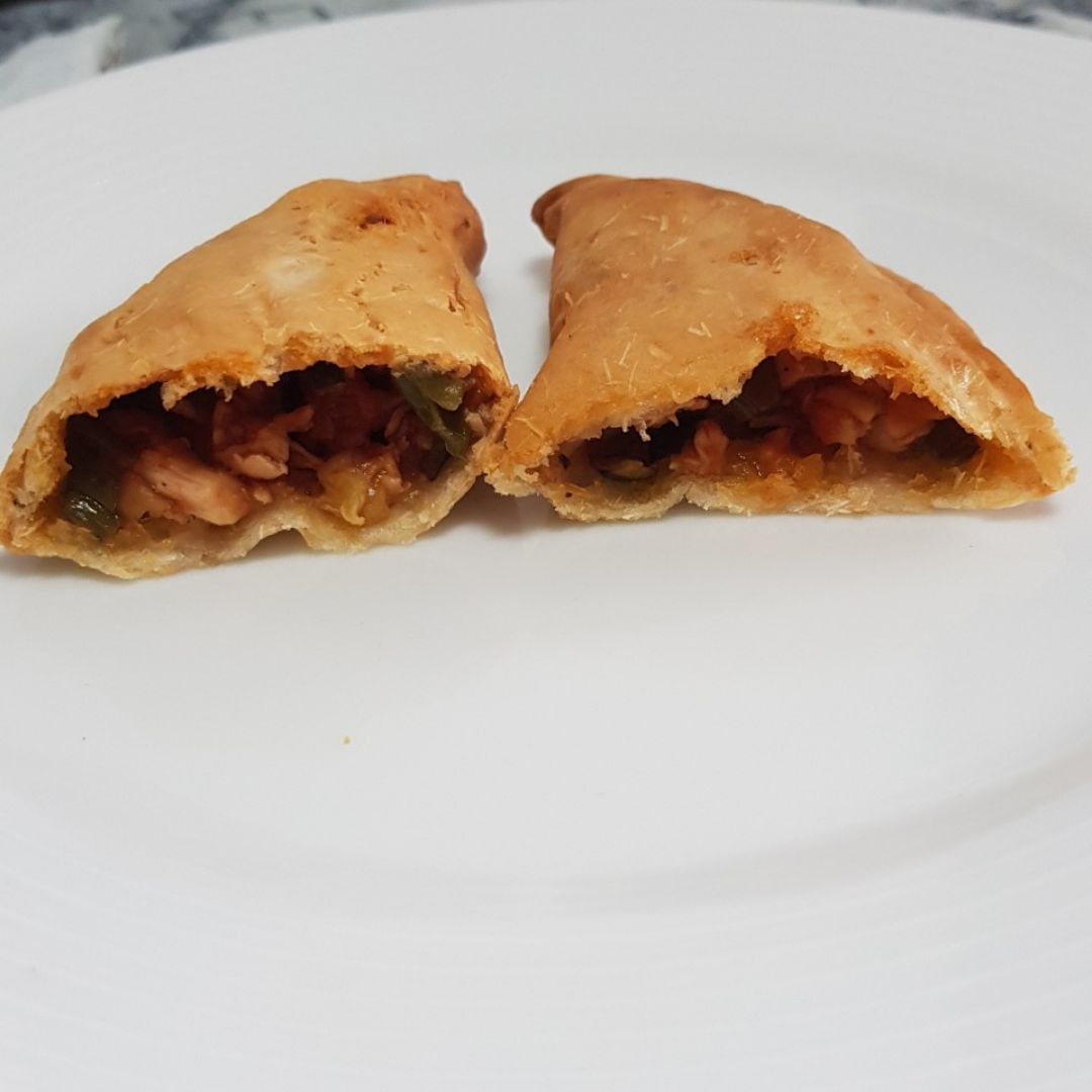 Empanadilla con masa de yuca Empanadilla con masa de yuca