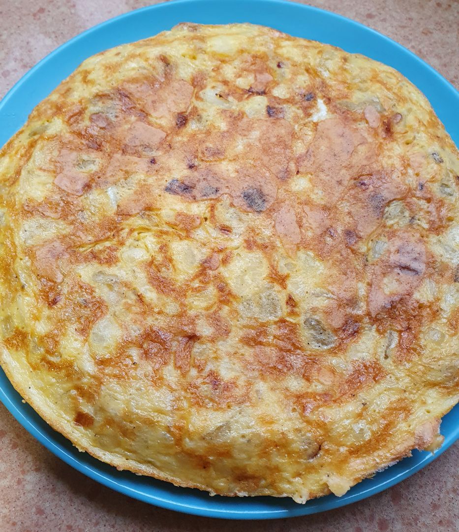 Tortilla de patata con cebolla (sin freir) Tortilla de patata con cebolla (sin freir)