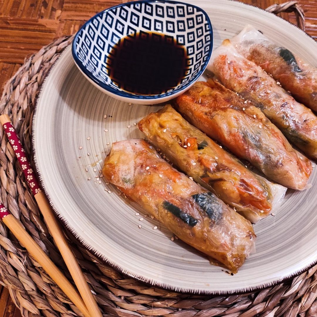 Rollitos vietnamitas de verduras y gambas 😋🎎 Rollitos vietnamitas de verduras y gambas 😋🎎
