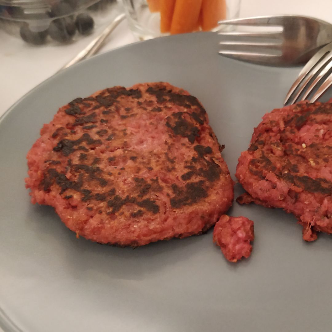 Hamburguesa vegetal a la plancha