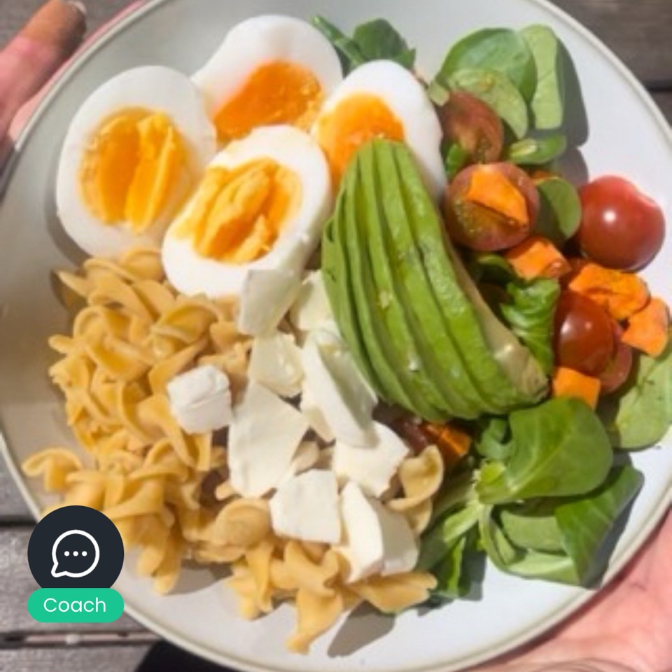 Ensalada de pasta integral con atún Ensalada de pasta integral con atún