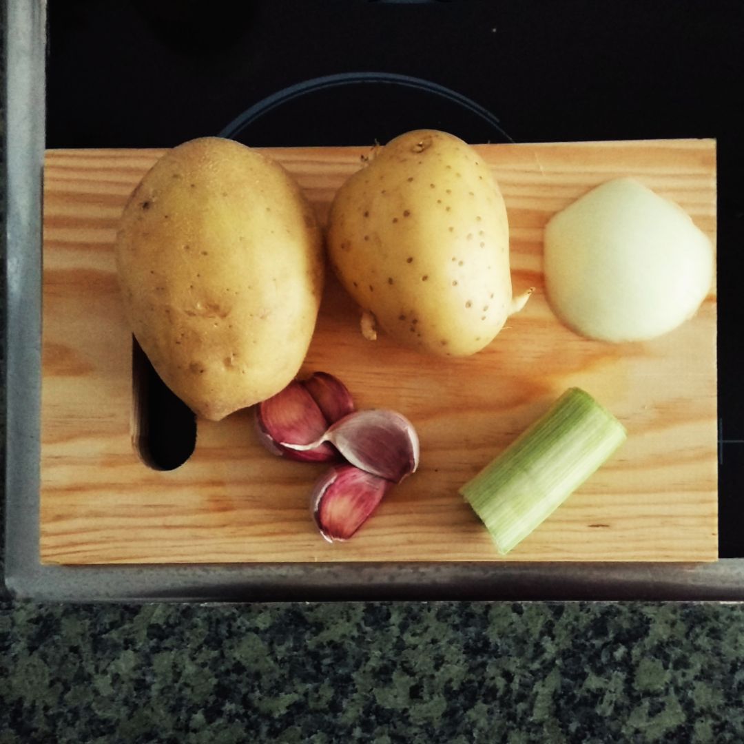 Ajo de patatas Paso 0 Ajo de patatas Paso 0