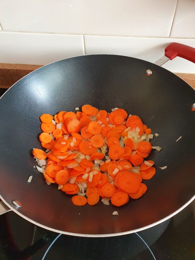 Pavo en salsa de soja con 🍚 Paso 0 Pavo en salsa de soja con 🍚 Paso 0