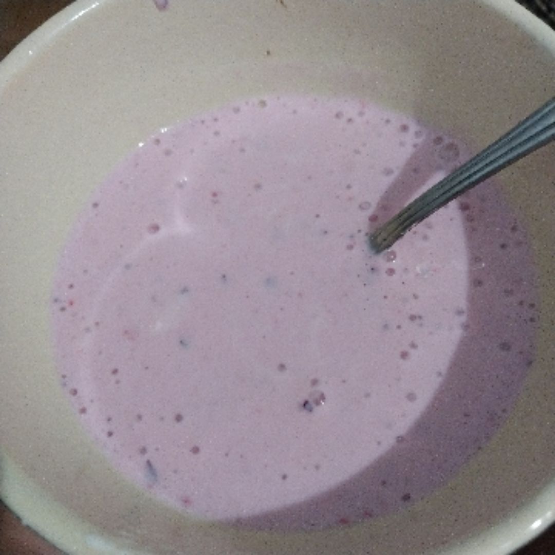 Yogur con fresas y arándanos Yogur con fresas y arándanos