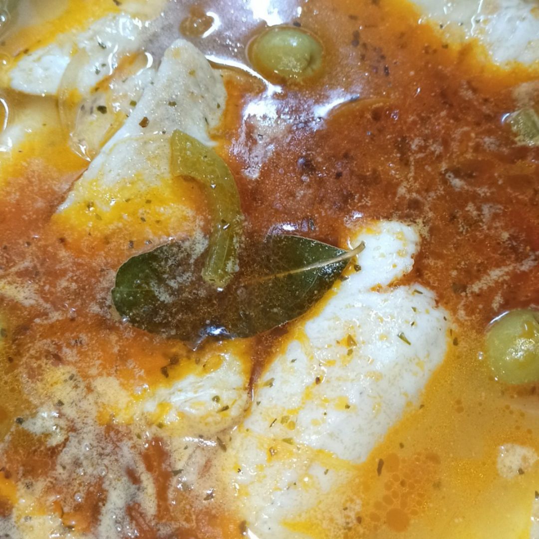 Merluza (encebollado) Paso 3 Merluza (encebollado) Paso 3