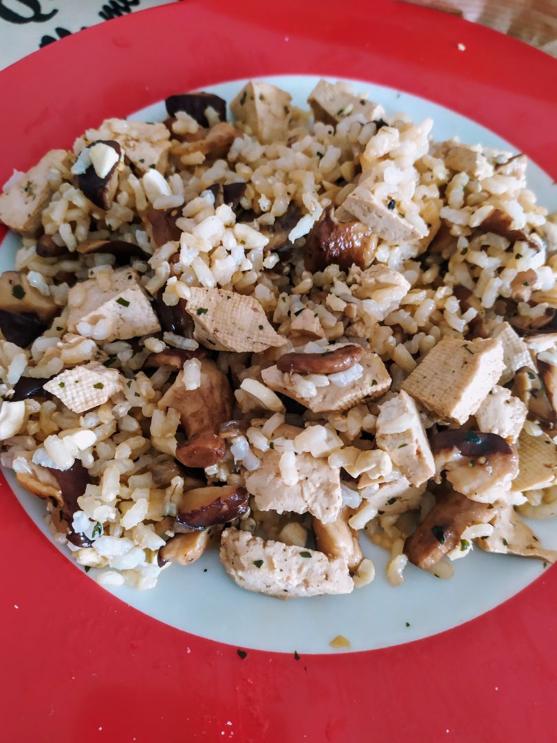 Arroz con setas y tofu Arroz con setas y tofu