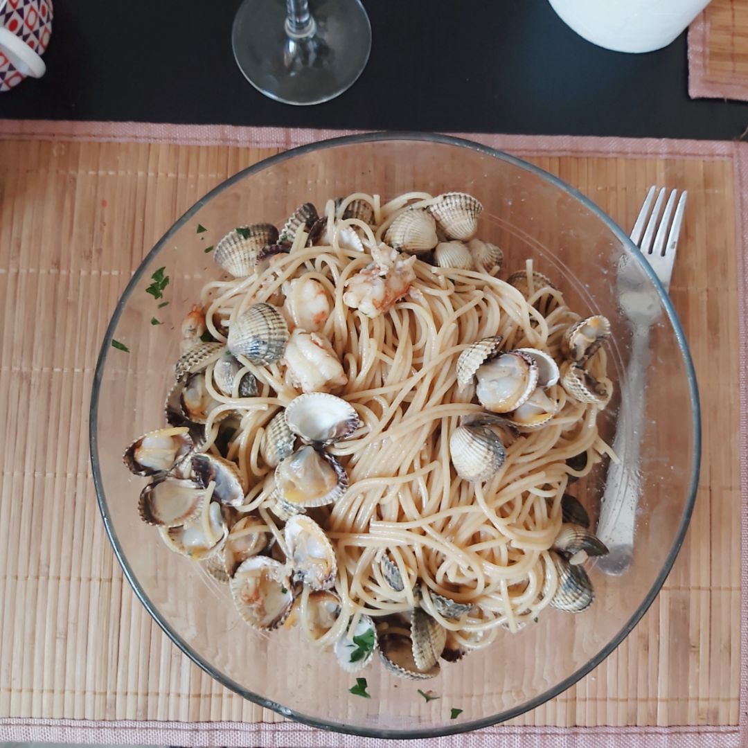 Spaguetis a la marinera💛 Spaguetis a la marinera💛
