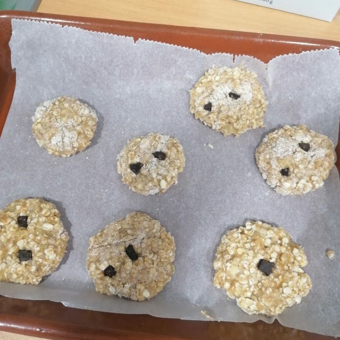 Galletas de plátano, avena y chocolate negro Paso 1 Galletas de plátano, avena y chocolate negro Paso 1