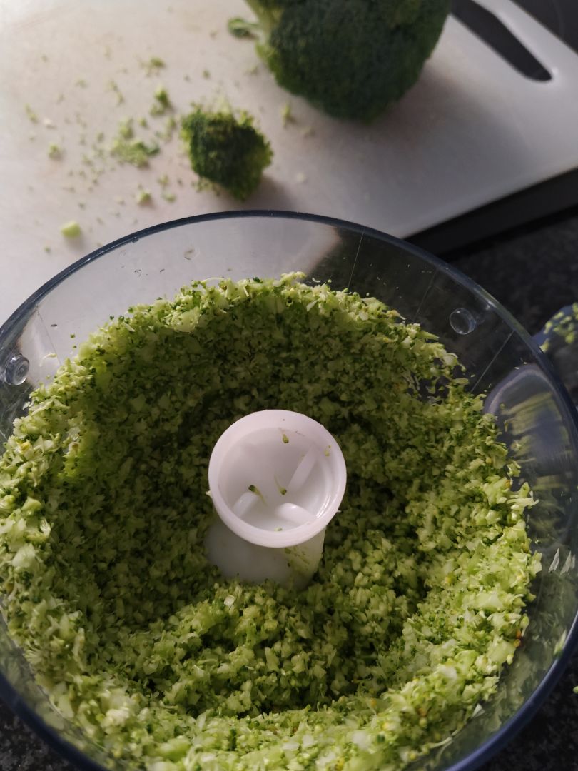 Hamburguesa de brócoli Paso 0 Hamburguesa de brócoli Paso 0
