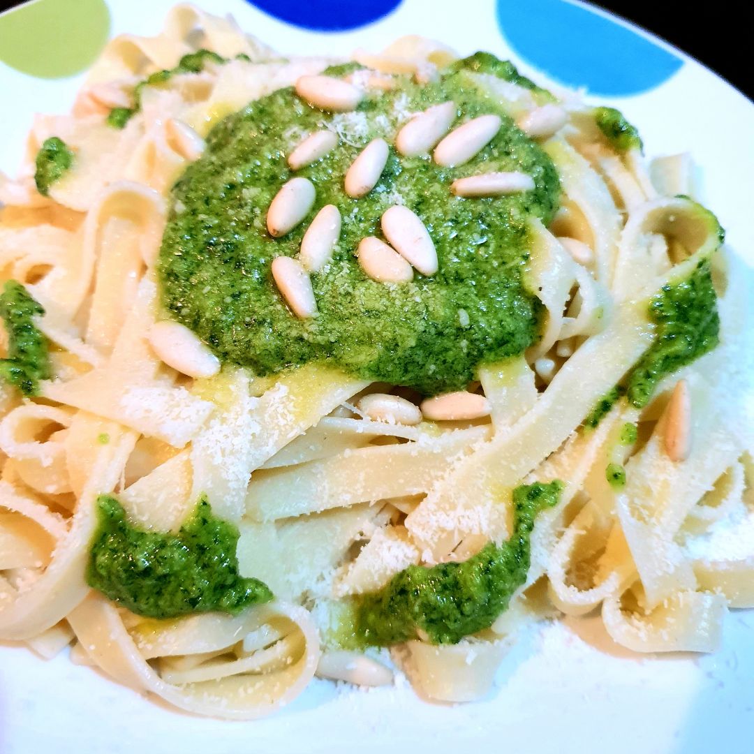 Tallarines al pesto Tallarines al pesto