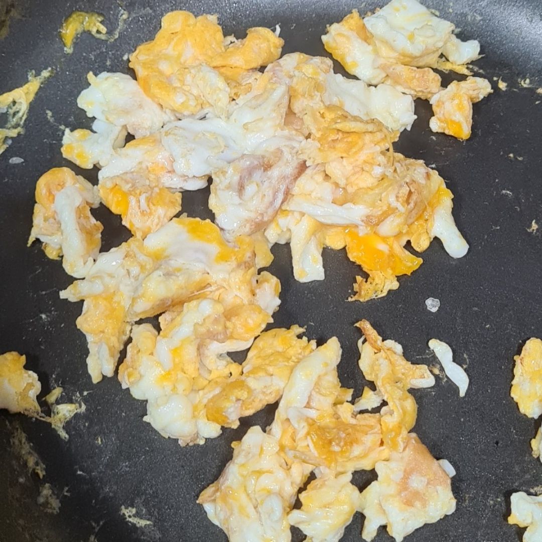 Ñoquis con salsa de aguacate y huevos revueltos. Paso 2 Ñoquis con salsa de aguacate y huevos revueltos. Paso 2