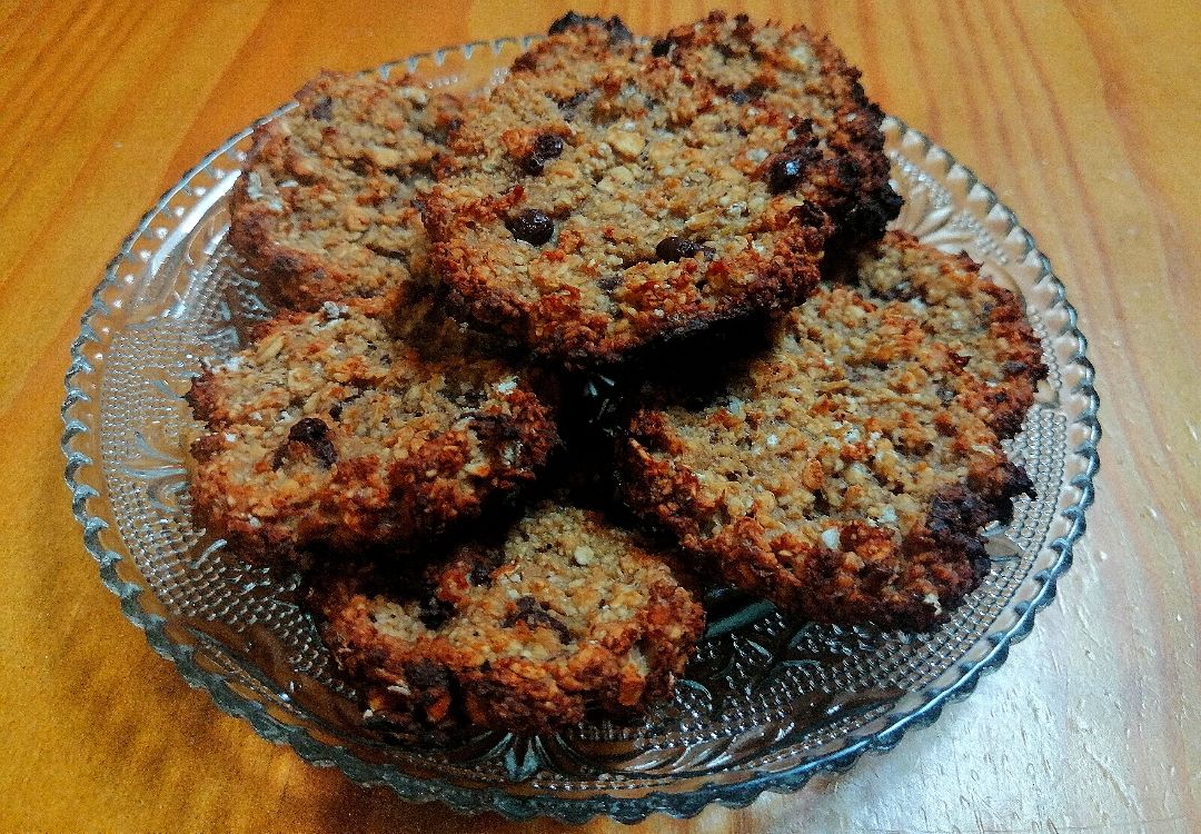 Galletas de avena, plátano y chocolate Galletas de avena, plátano y chocolate