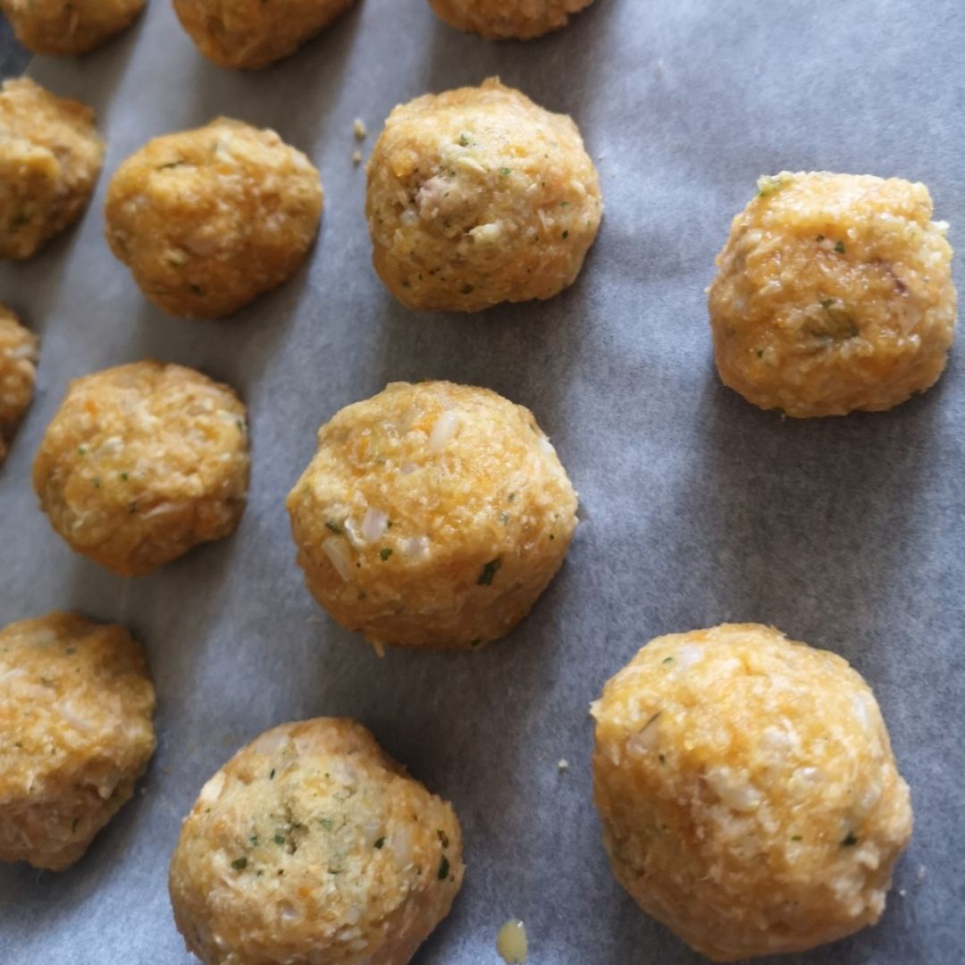Albóndigas de atún Paso 1 Albóndigas de atún Paso 1