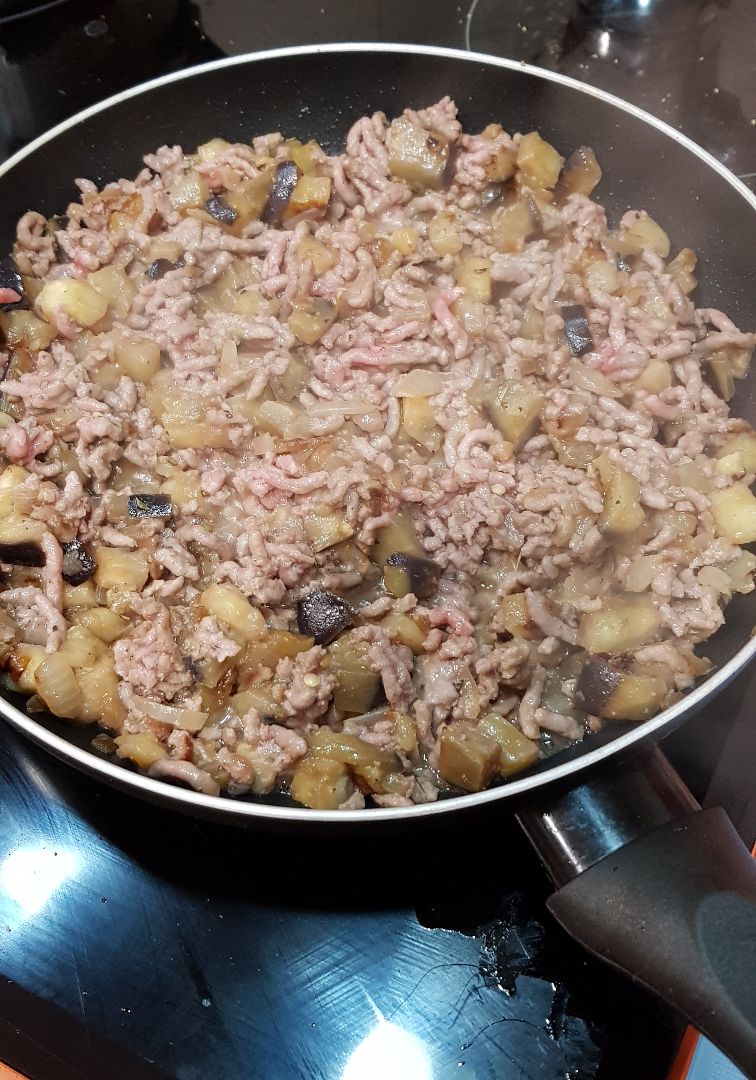Lasaña con ternera y berenjena  Paso 1