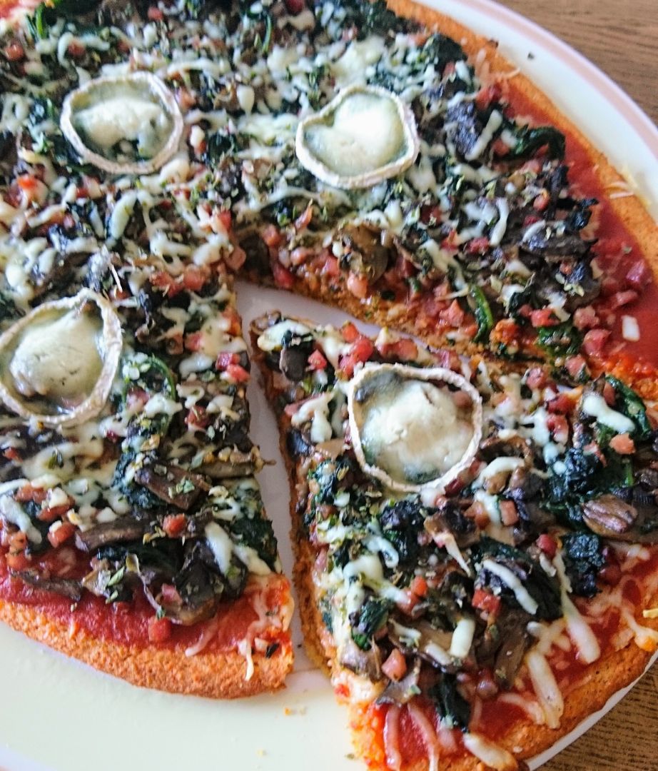 Pizza con base de pasta de lentejas Pizza con base de pasta de lentejas