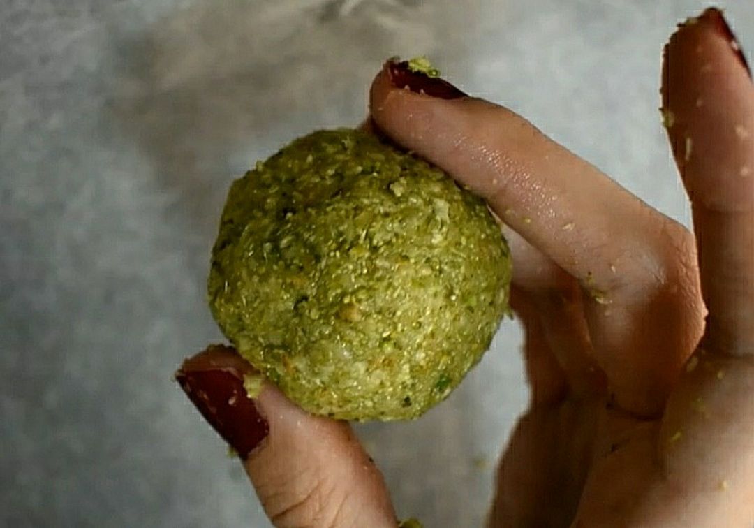 BOLITAS DE BR脫COLI Y MOZZARELLA 馃ウ馃 BOLITAS DE BR脫COLI Y MOZZARELLA 馃ウ馃