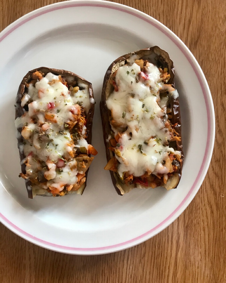 Berenjenas rellenas de atún y verduras 🍆 