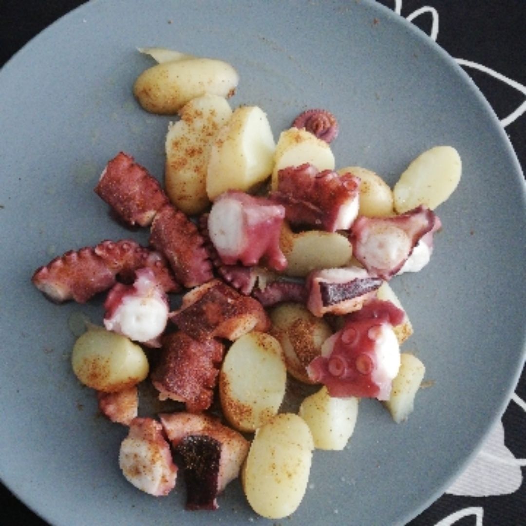 Pulpo con patatas Pulpo con patatas