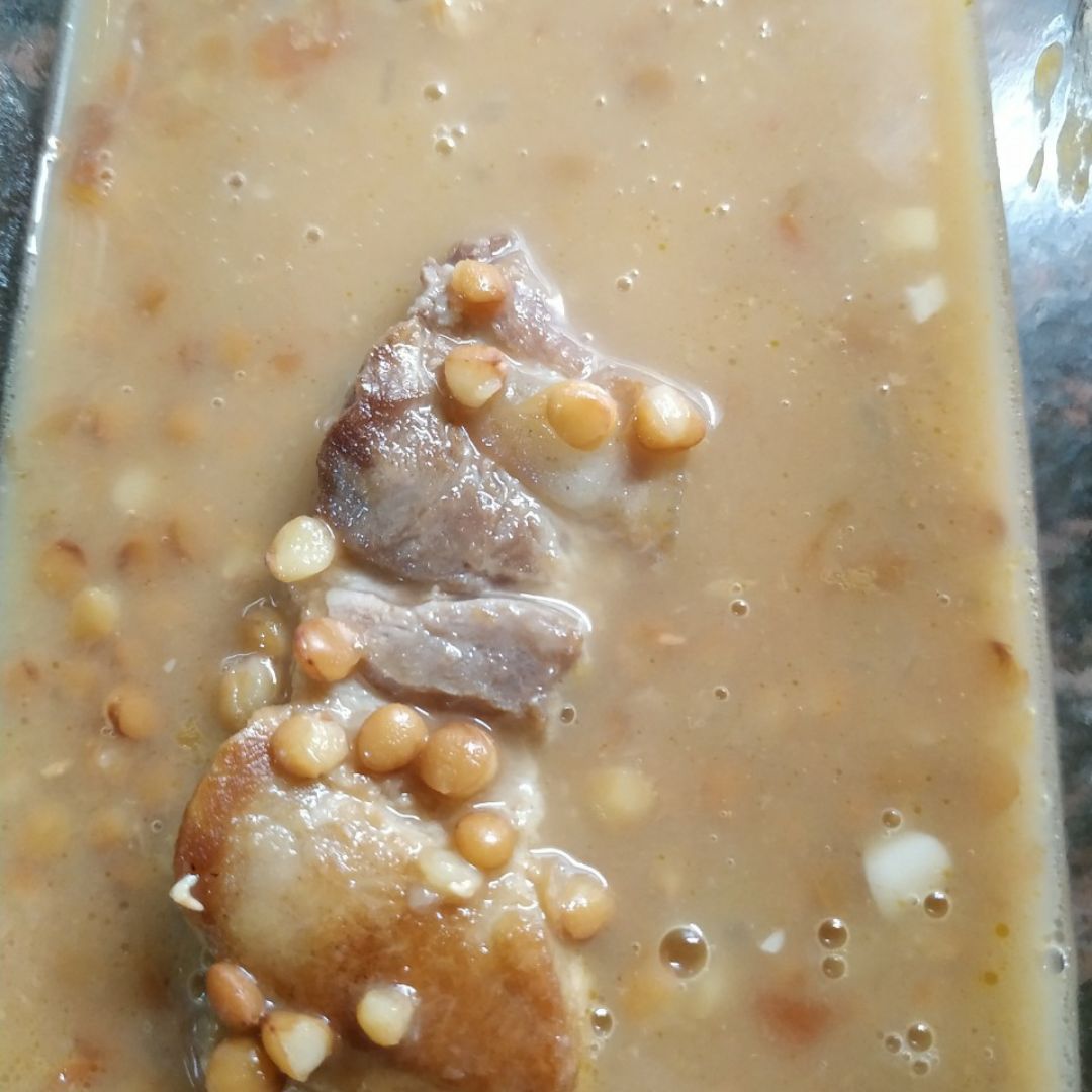 Lentejas con costilla de cerdo Lentejas con costilla de cerdo